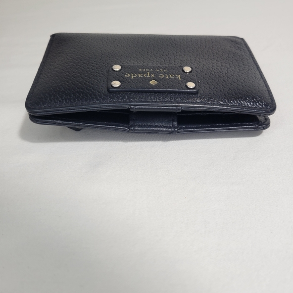 Kate Spade Tellie Wallet, Black Leather & Gold Hardware - Picture 5 of 16